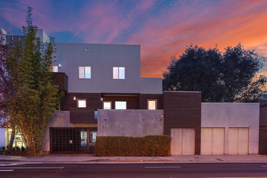 Primary Photo Of 1411-1413 Cloverfield Blvd, Santa Monica Apartments For Sale