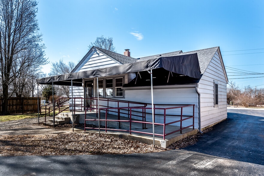 More Photos Of 3386 N State Route 123, Lebanon Office For Sale