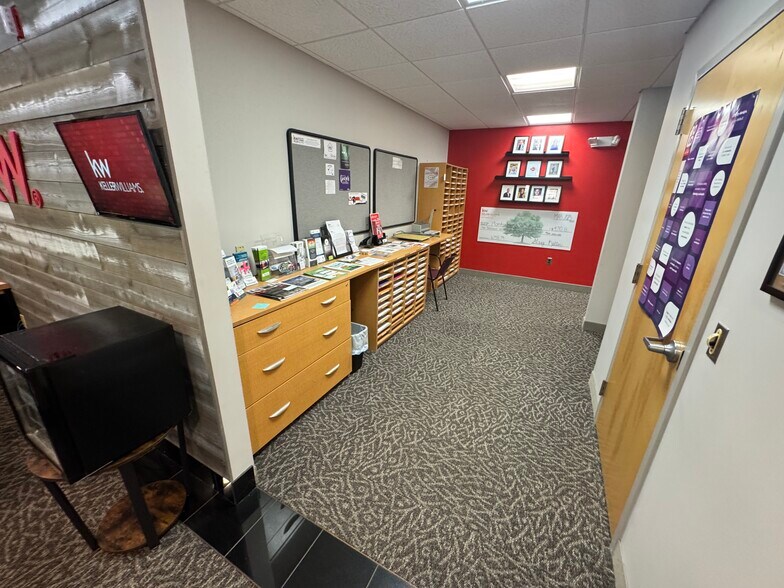 More Photos Of 601 Bethlehem Pike, Montgomeryville Medical For Sale