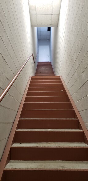 More Photos Of 43-20 54th Rd, Maspeth Warehouse For Sale