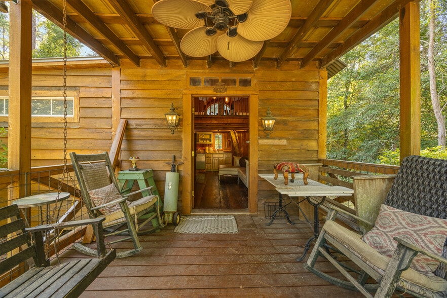 More Photos Of 438 Kessler Loop, Guyton Hospitality For Sale