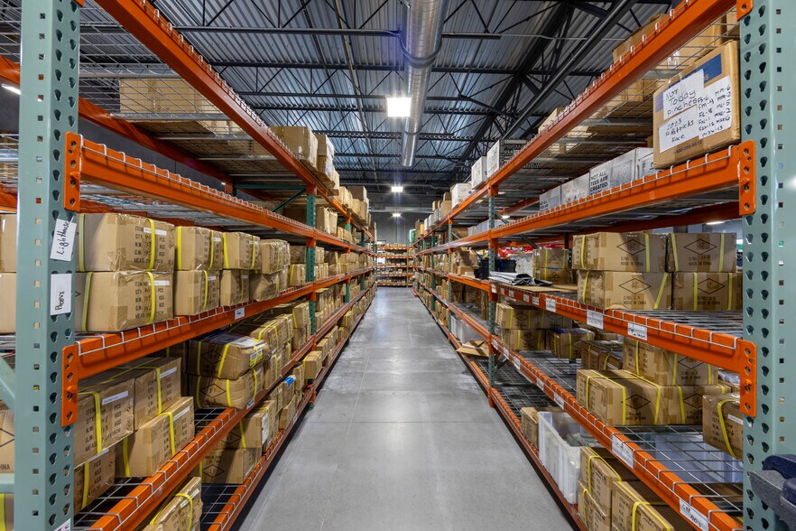 More Photos Of 3715 Drane Field Rd, Lakeland Office For Sale