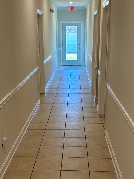 More Photos Of 5600 I 55 S, Byram Office For Lease