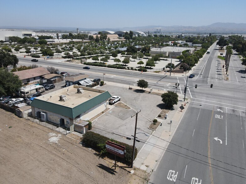 More Photos Of 25362 E 3rd St, San Bernardino Freestanding For Lease