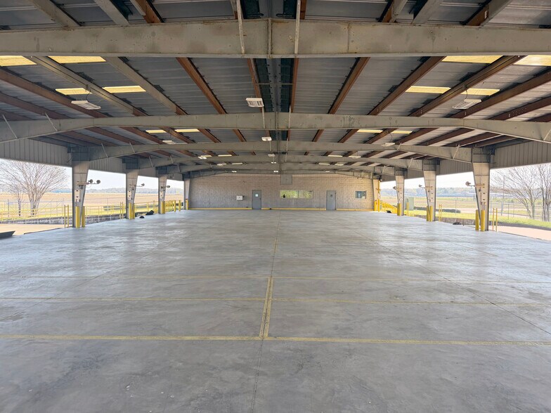 More Photos Of 1381 Air Industrial Park Rd, Grenada Truck Terminal For Sale