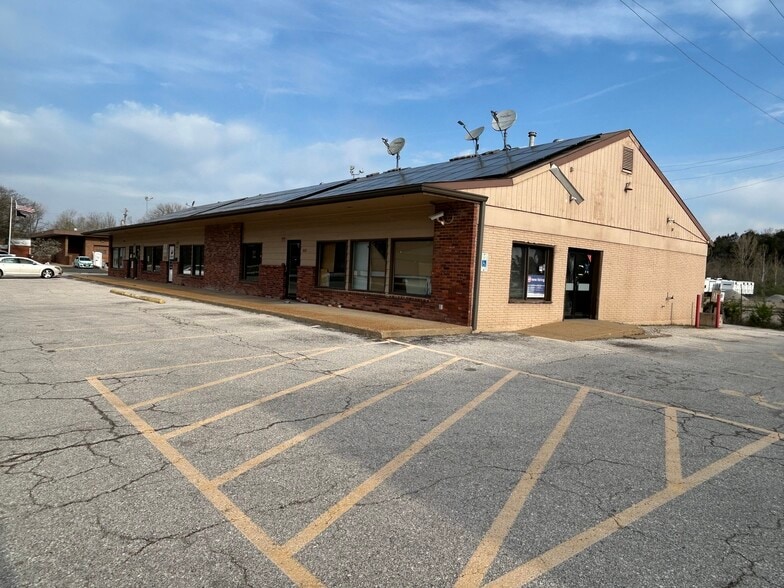 Primary Photo Of 1621 Marriott Ln, Barnhart General Retail For Sale