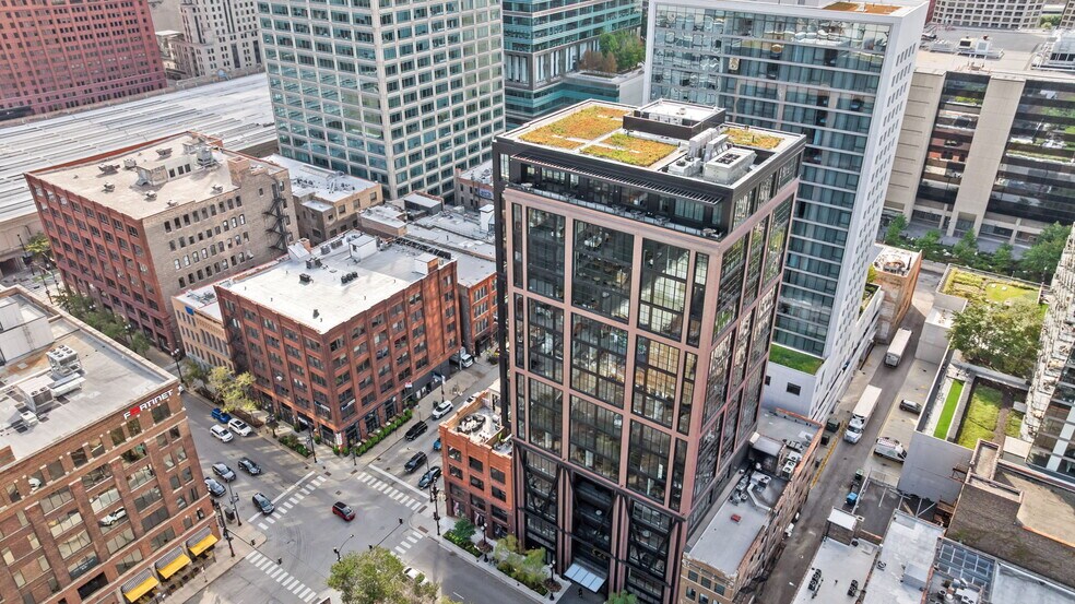 More Photos Of 601 W Randolph St, Chicago Office For Sale