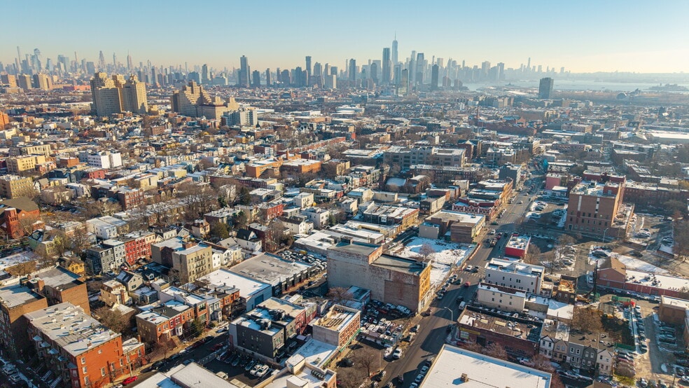 More Photos Of 104-110 Harrison Ave, Jersey City Warehouse For Lease
