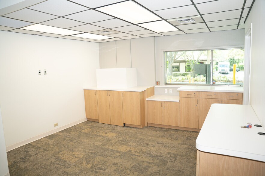 More Photos Of 171 Tequesta Dr, Tequesta Medical For Lease