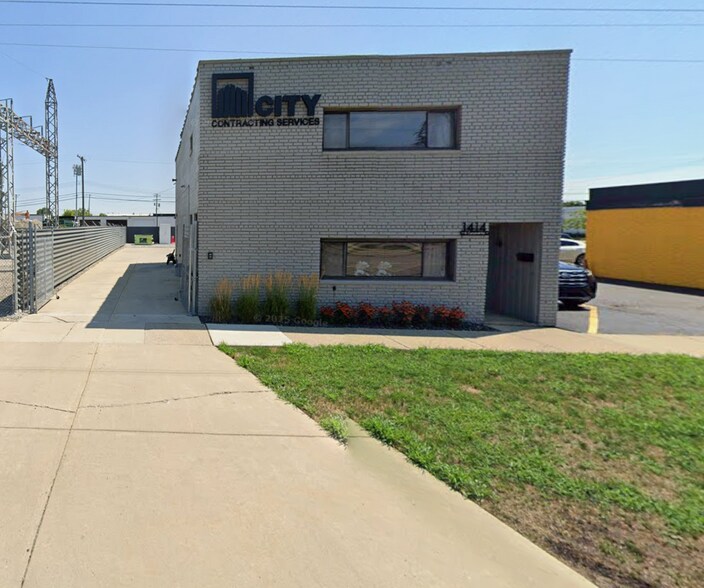Primary Photo Of 1414 N Campbell Rd, Royal Oak Warehouse For Lease