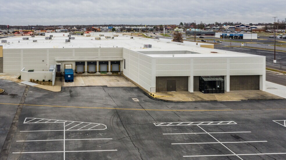 More Photos Of 3050 New Holt Rd, Paducah Storefront For Lease