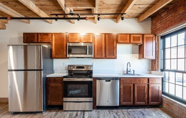 More Photos Of 58 Pomfret St, Putnam Apartments For Lease