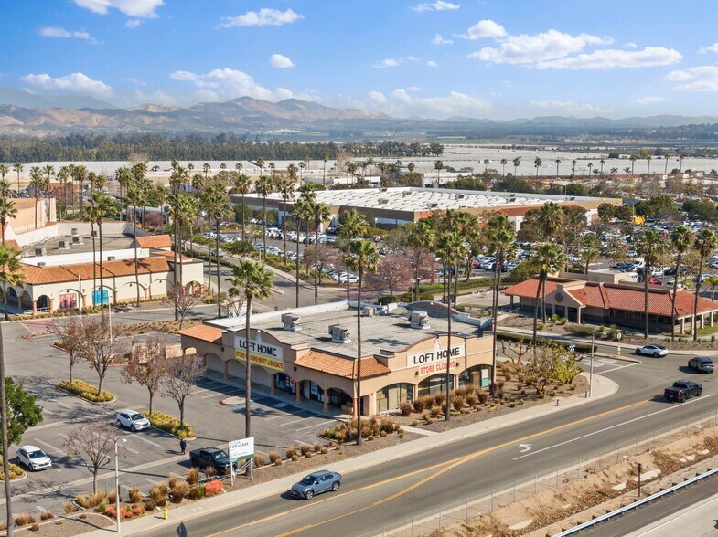 More Photos Of 2801 Paseo Mercado, Oxnard Freestanding For Sale