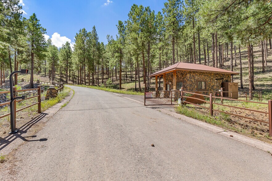 More Photos Of 2251 Kramer St, Flagstaff Land For Sale