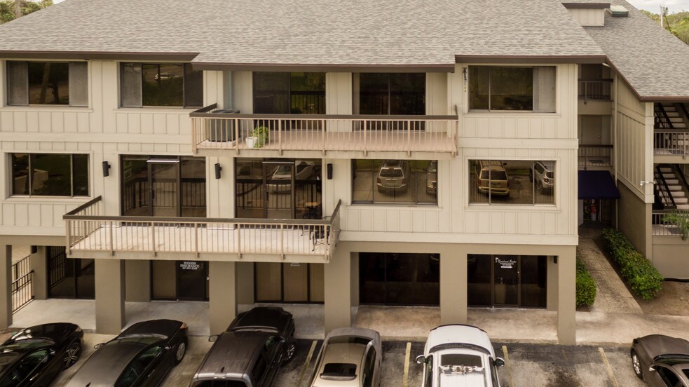 More Photos Of 2210 S Front St, Melbourne Office For Lease