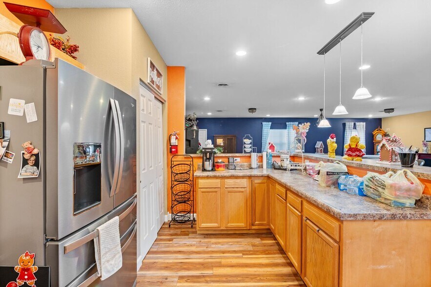 More Photos Of 8861 Botanical Ave, Caseyville Specialty For Sale