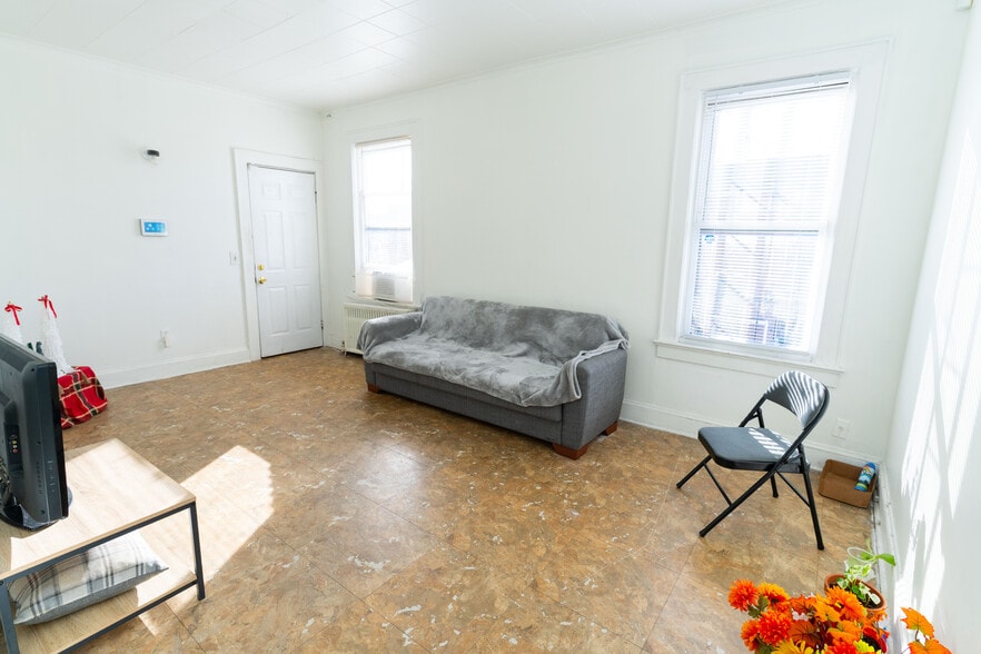 More Photos Of 370 E 18th St, Paterson Storefront Retail Residential For Sale