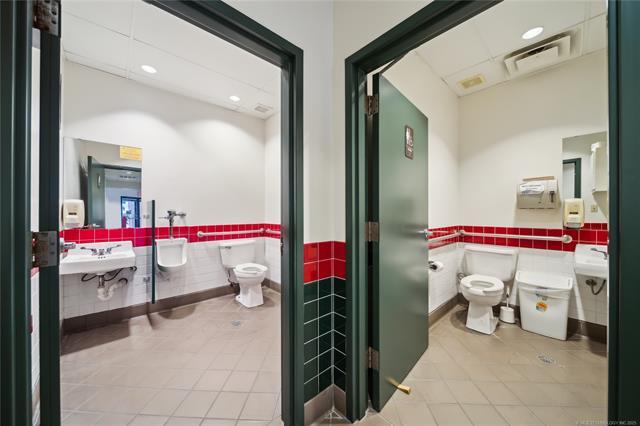 More Photos Of 109 S Cincinnati Ave, Tulsa Fast Food For Sale