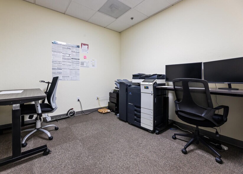 More Photos Of 400-410 E Main St, Visalia Office For Lease