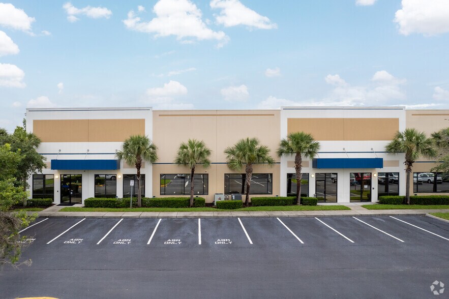 More Photos Of 4200 Church St, Sanford Unknown For Lease