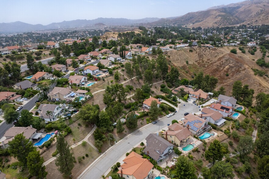 More Photos Of 11959 Dunnicliffe ct, Porter Ranch Land For Sale