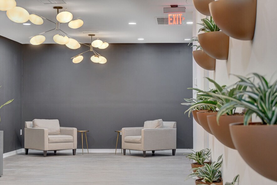 More Photos Of 319 S 3rd St, Las Vegas Loft Creative Space For Sale