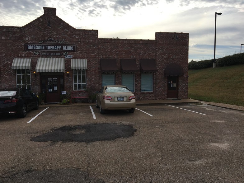 More Photos Of 5620 I 55 S, Byram Office For Lease