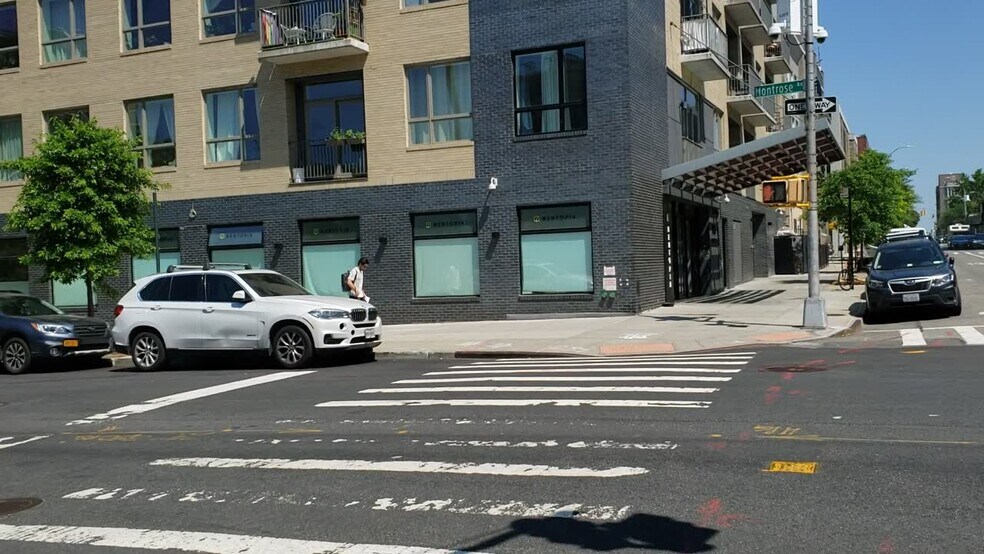 Primary Photo Of 73 Montrose Ave, Brooklyn Apartments For Lease