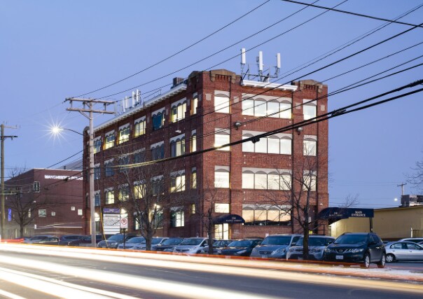 More Photos Of 228 Maple St, Manchester Office For Sale