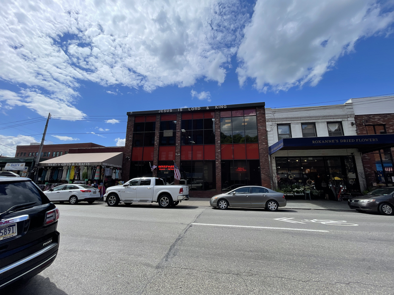 Primary Photo Of 2111 Penn Ave, Pittsburgh Storefront Retail Office For Lease