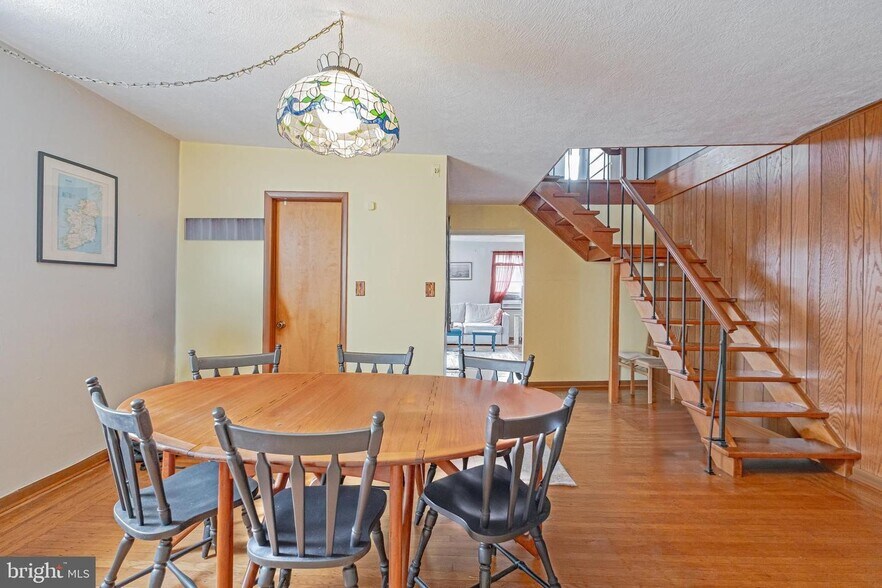 More Photos Of 1701 Pine St, Philadelphia Storefront Retail Residential For Sale