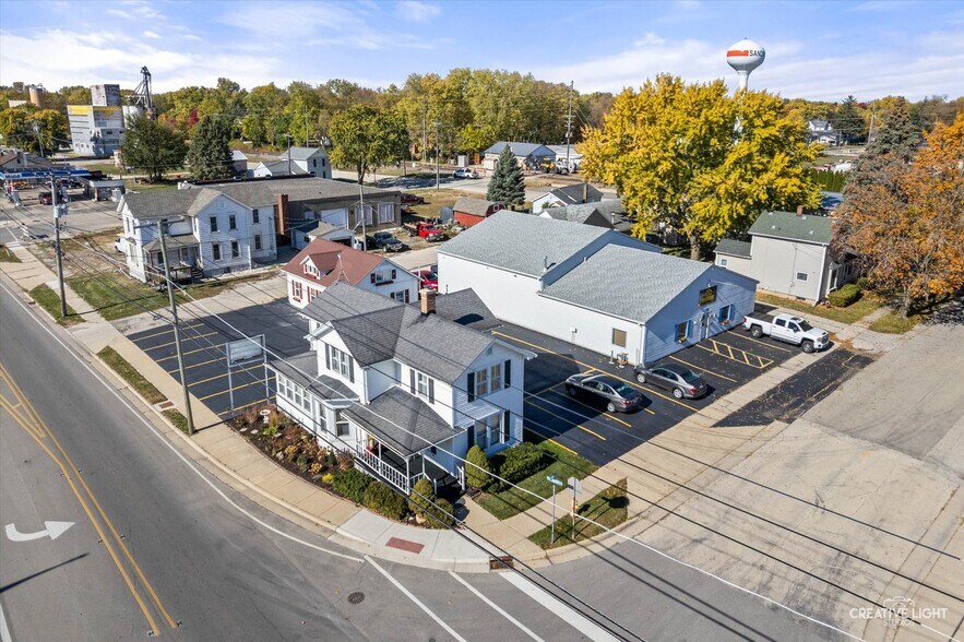 More Photos Of 101 W Church St, Sandwich Office For Sale