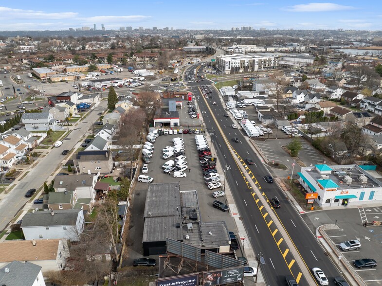 More Photos Of 120-140 US Highway 46, Little Ferry Auto Dealership For Lease