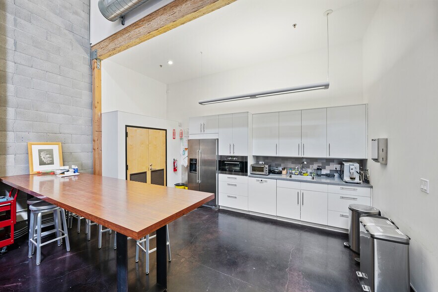 More Photos Of 42 Dore St, San Francisco Office For Sale