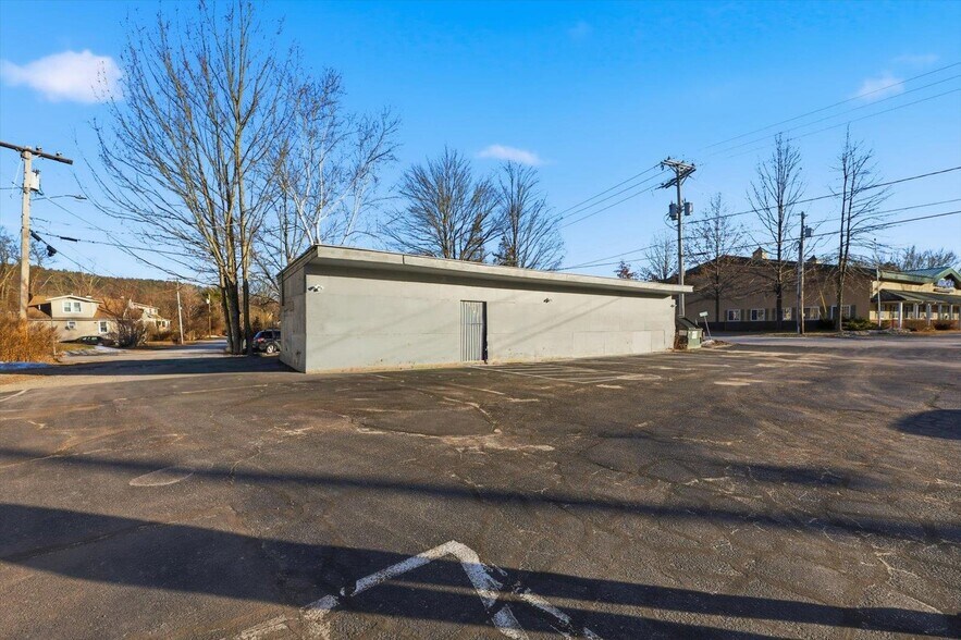 More Photos Of 540 Main St, Keene Office For Sale