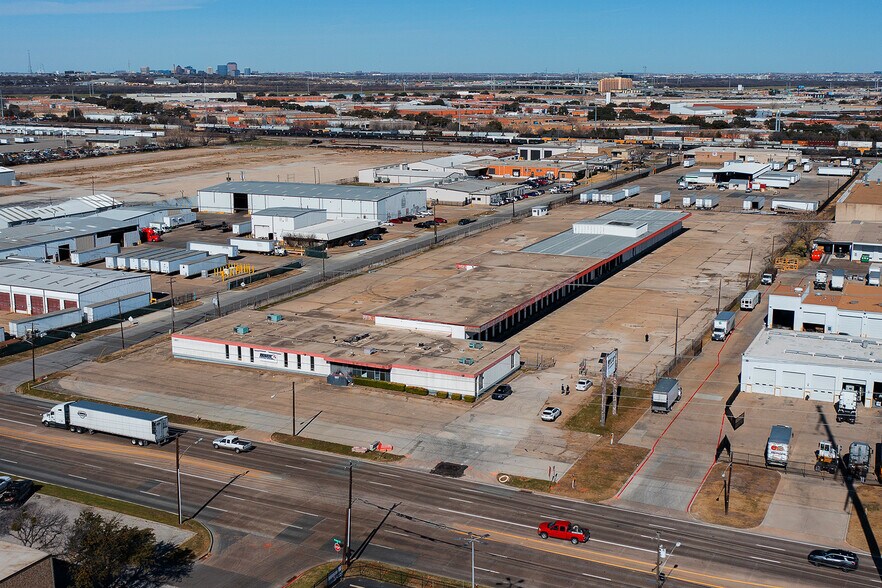 More Photos Of 3817 Irving Blvd, Dallas Truck Terminal For Lease