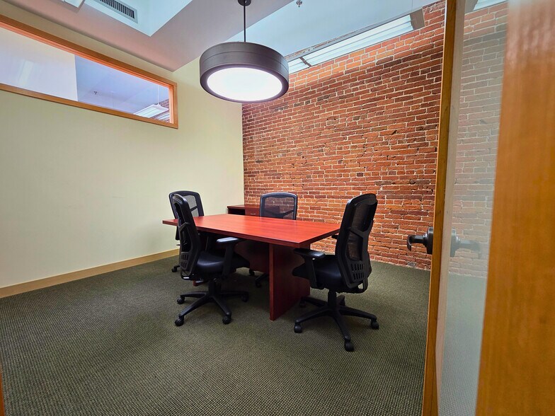 More Photos Of 1660 17th St, Denver Office Residential For Sale