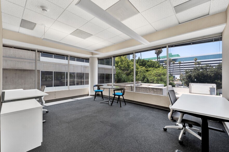More Photos Of 221 S Figueroa St, Los Angeles Loft Creative Space For Lease
