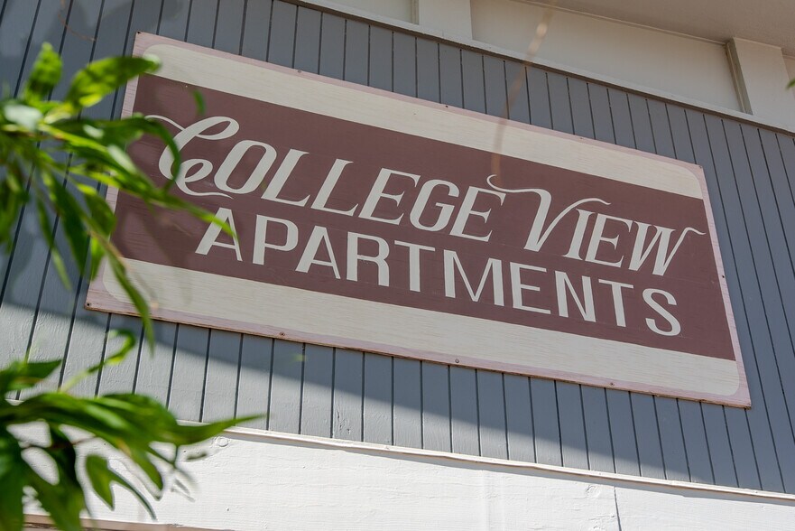 More Photos Of 1220 E Second St, Winslow Apartments For Sale