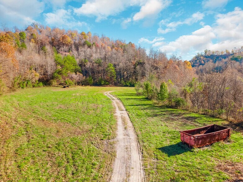 More Photos Of 1960 US Highway-23, Wittensville Land For Sale