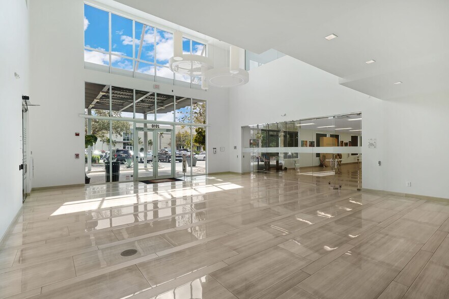 More Photos Of 2010 NW 150th Ave, Pembroke Pines Office For Lease