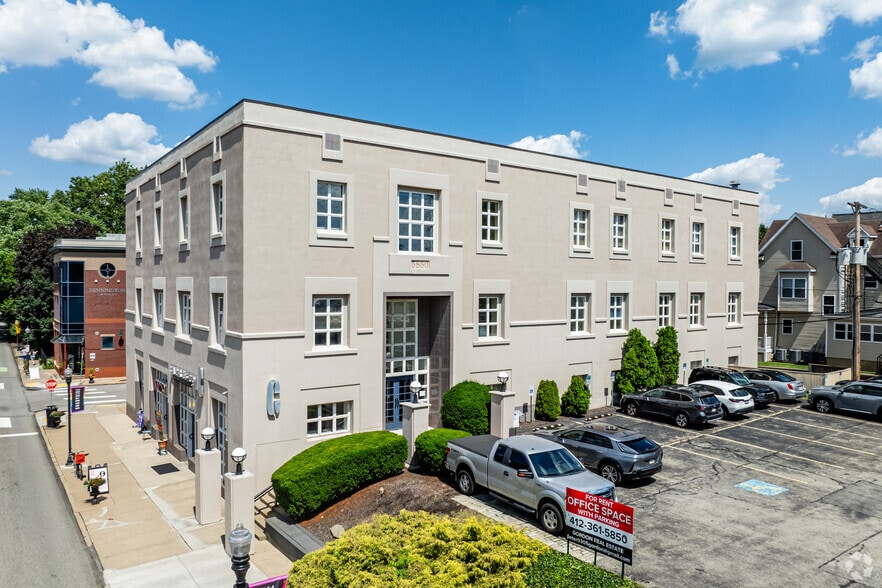 Primary Photo Of 5850 Ellsworth Ave, Pittsburgh Loft Creative Space For Lease