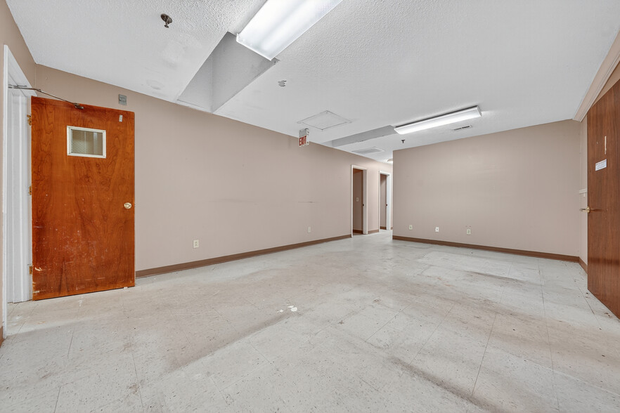 More Photos Of 1324-1325 Highway 195, Jasper Assisted Living For Sale