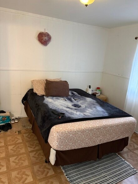 More Photos Of 700 W Avenue G, Garland Apartments For Sale