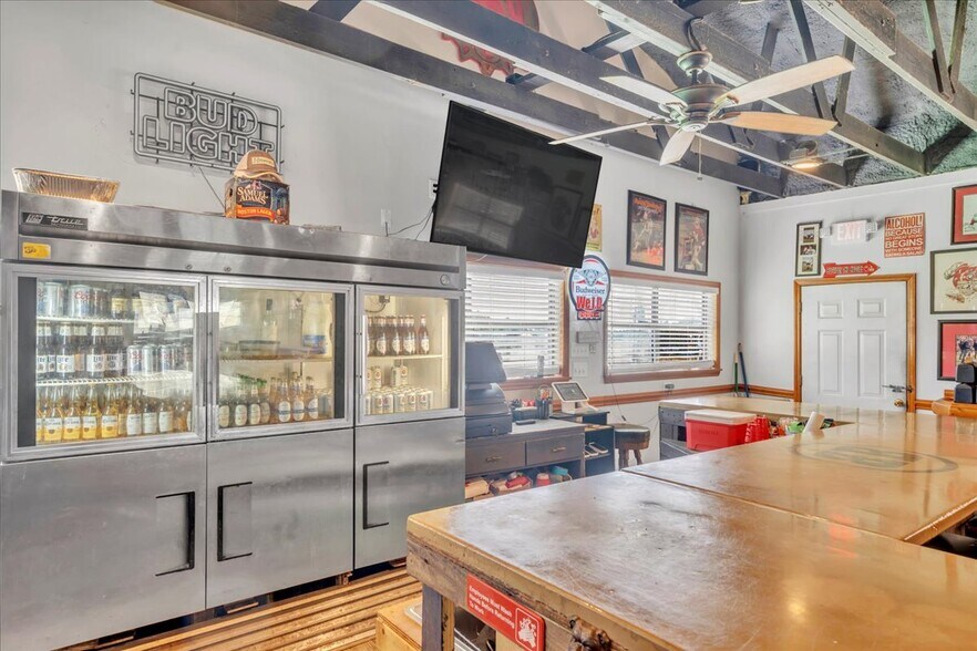 More Photos Of 3077 Lamar Rd, Cobb Restaurant For Sale