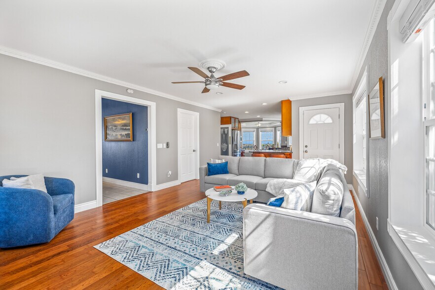 More Photos Of 19351 Del Mar Dr, Fort Bragg Specialty For Sale