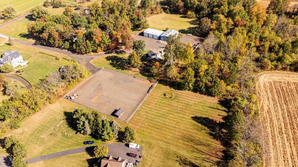 More Photos Of 563 Deep Run Rd, Perkasie Contractor Storage Yard For Sale