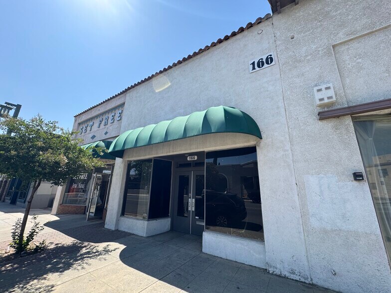 More Photos Of 166 W Ramsey St, Banning Storefront For Sale