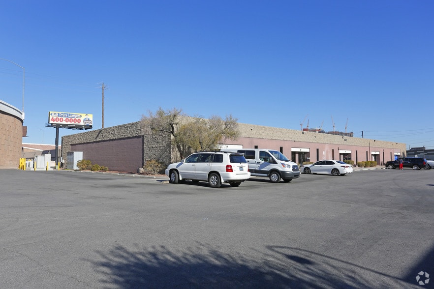More Photos Of 3281 Highland Dr, Las Vegas Unknown For Lease