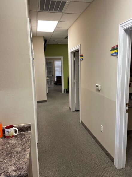 More Photos Of 3121 Cross Timbers Rd, Flower Mound Office For Lease